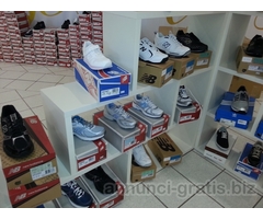 Stock scarpe
