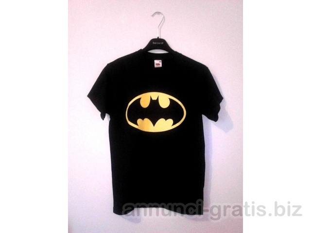 T-Shirt Batman Uomo taglia S. Nuova - 12 Euro - T-Shirt Batman Uomo taglia S. Nuova - 12 Euro -