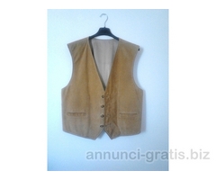 Gilet Uomo scamosciato beige taglia 48 - 35 Euro - Gilet Uomo scamosciato beige taglia 48 - 35 Euro -