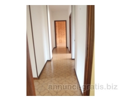 LUMINOSO APPARTAMENTO.