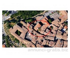 APPARTAMENTO COME NUOVO ARREDATO CON 4 CAMERE CENTRO STORICO OTTIMO PER STUDENTI