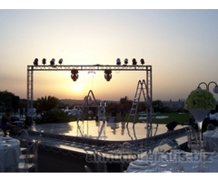 NOLEGGIO ATTREZZATURE PER EVENTI PALCHI, AUDIO, VIDEO, LUCI
