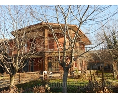 Villa pagazzano con giardino 500mq