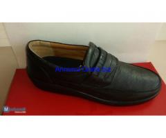 Stock di calzature uomo comfort