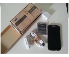 nuovo Apple iPhone 5 e Samsung Galaxy S4